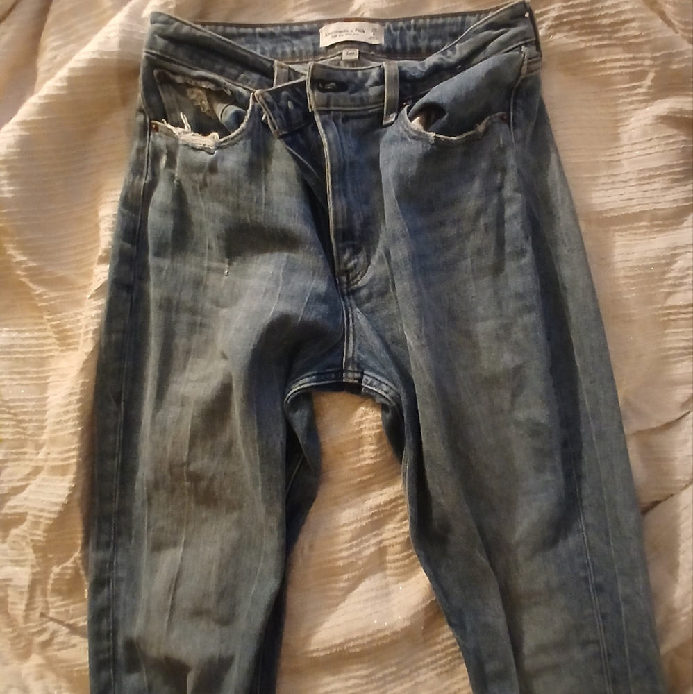 Abercrombie & Fitch Blue Skinny Jeans with Vintage-Inspired Finish